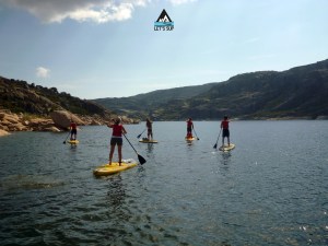 Let's SUP lagoa comprida serra da estrela stand up paddle passeio tours