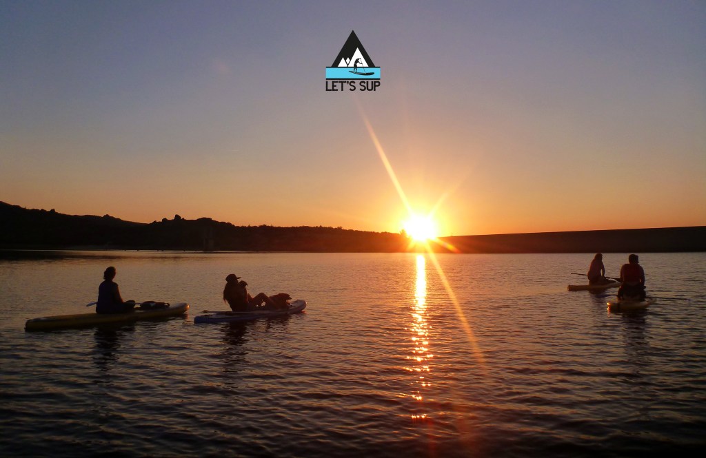 let's sup stand up paddle sunset sup tour pôr do sol vale do rossim serra da estrela